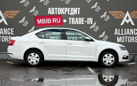 Skoda Octavia, 2019 год, 1 060 000 рублей, 9 фотография