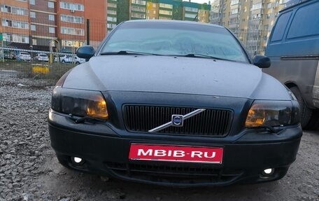 Volvo S80 II рестайлинг 2, 2001 год, 450 000 рублей, 1 фотография