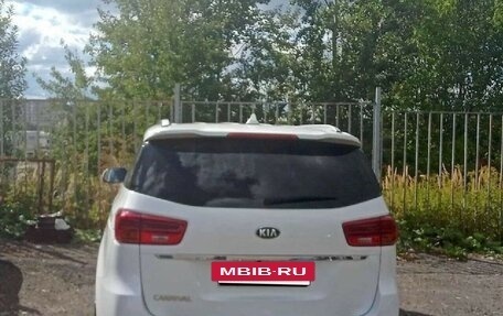 KIA Carnival III, 2019 год, 2 999 999 рублей, 2 фотография