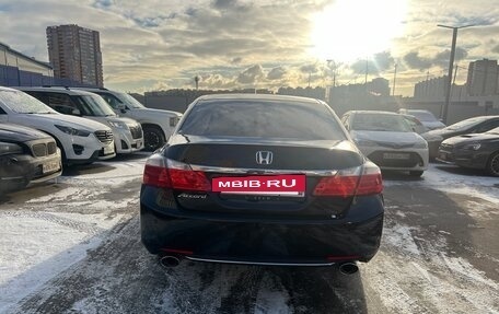 Honda Accord IX рестайлинг, 2013 год, 1 580 000 рублей, 4 фотография
