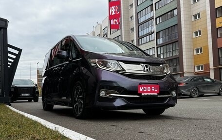 Honda Stepwgn IV, 2015 год, 1 950 000 рублей, 2 фотография