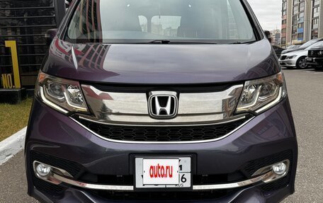 Honda Stepwgn IV, 2015 год, 1 950 000 рублей, 3 фотография