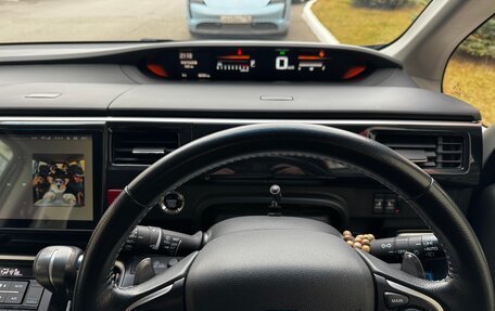 Honda Stepwgn IV, 2015 год, 1 950 000 рублей, 10 фотография