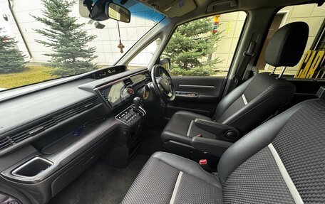 Honda Stepwgn IV, 2015 год, 1 950 000 рублей, 17 фотография