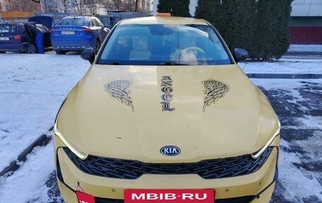 KIA K5, 2021 год, 1 950 000 рублей, 2 фотография