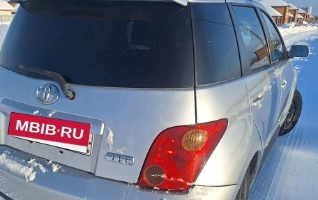 Toyota Ist II, 2002 год, 500 000 рублей, 9 фотография