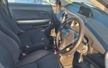 Toyota Ist II, 2002 год, 500 000 рублей, 17 фотография