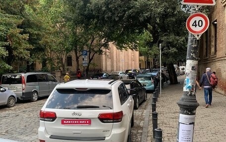 Jeep Grand Cherokee, 2013 год, 3 200 000 рублей, 8 фотография