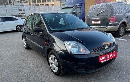 Ford Fiesta, 2006 год, 315 000 рублей, 2 фотография