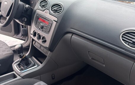 Ford Focus II рестайлинг, 2011 год, 610 000 рублей, 16 фотография