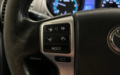 Toyota Land Cruiser Prado 150 рестайлинг 2, 2010 год, 2 099 000 рублей, 16 фотография