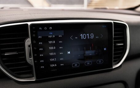 KIA Sportage IV рестайлинг, 2018 год, 1 678 000 рублей, 7 фотография