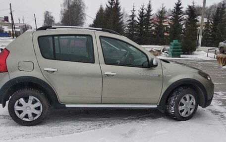 Renault Sandero I, 2013 год, 700 000 рублей, 6 фотография