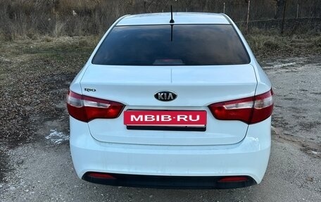 KIA Rio III рестайлинг, 2014 год, 800 000 рублей, 4 фотография