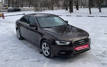Audi A4, 2012 год, 1 500 000 рублей, 9 фотография