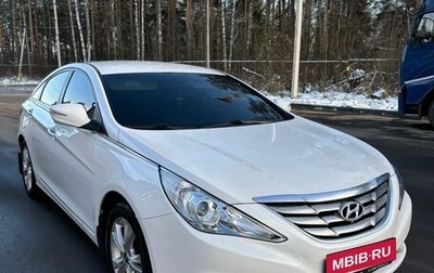 Hyundai Sonata VI, 2012 год, 875 000 рублей, 1 фотография