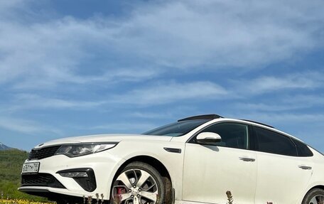 KIA Optima IV, 2018 год, 1 750 000 рублей, 2 фотография