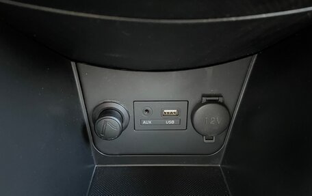 Hyundai Solaris II рестайлинг, 2015 год, 925 000 рублей, 10 фотография