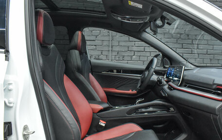 Geely Coolray I, 2024 год, 2 600 000 рублей, 11 фотография