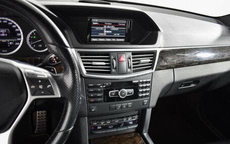 Mercedes-Benz E-Класс, 2012 год, 1 690 000 рублей, 15 фотография