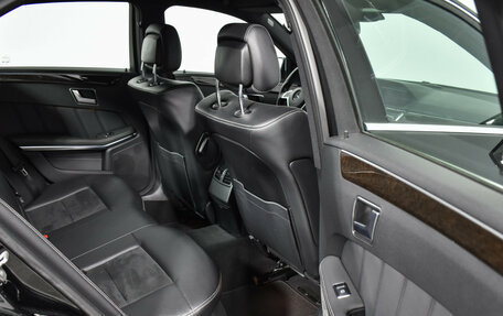 Mercedes-Benz E-Класс, 2012 год, 1 690 000 рублей, 13 фотография