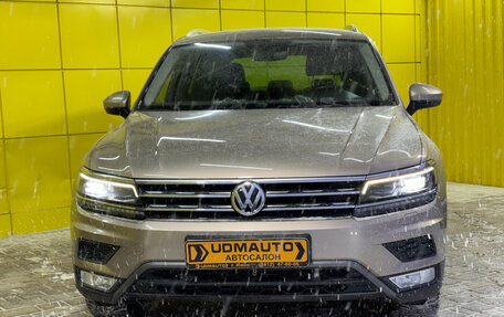 Volkswagen Tiguan II, 2017 год, 2 499 000 рублей, 2 фотография