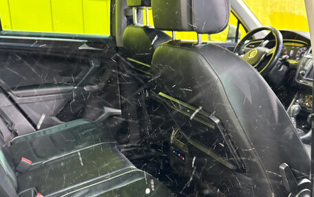 Volkswagen Tiguan II, 2017 год, 2 499 000 рублей, 8 фотография