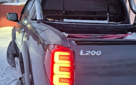 Mitsubishi L200 IV рестайлинг, 2007 год, 2 200 000 рублей, 10 фотография