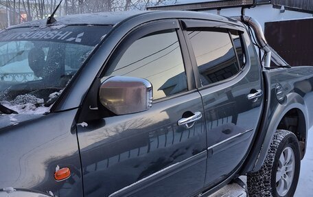 Mitsubishi L200 IV рестайлинг, 2007 год, 2 200 000 рублей, 30 фотография