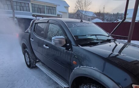 Mitsubishi L200 IV рестайлинг, 2007 год, 2 200 000 рублей, 29 фотография