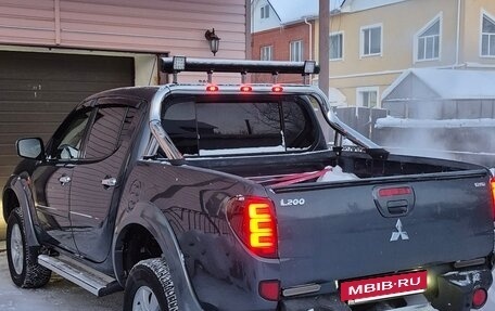 Mitsubishi L200 IV рестайлинг, 2007 год, 2 200 000 рублей, 33 фотография