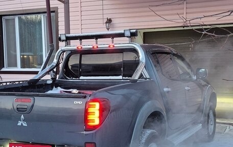 Mitsubishi L200 IV рестайлинг, 2007 год, 2 200 000 рублей, 38 фотография