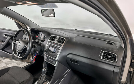 Volkswagen Polo VI (EU Market), 2018 год, 1 495 000 рублей, 9 фотография