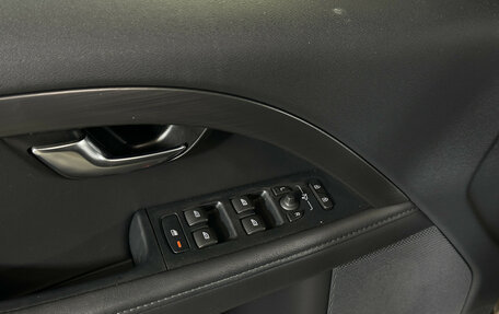 Volvo XC70 II рестайлинг, 2016 год, 2 650 000 рублей, 17 фотография