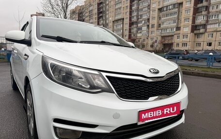 KIA Rio III рестайлинг, 2015 год, 830 000 рублей, 2 фотография