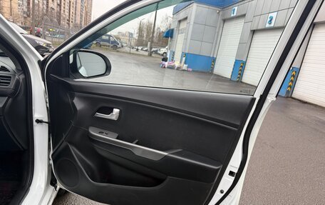 KIA Rio III рестайлинг, 2015 год, 830 000 рублей, 21 фотография