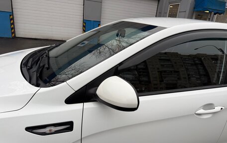 KIA Rio III рестайлинг, 2015 год, 830 000 рублей, 18 фотография