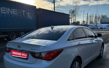 Hyundai Sonata VI, 2012 год, 875 000 рублей, 3 фотография