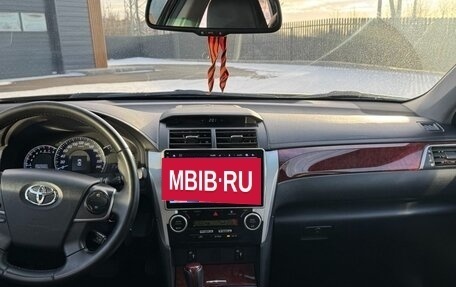 Toyota Camry, 2013 год, 2 050 000 рублей, 14 фотография