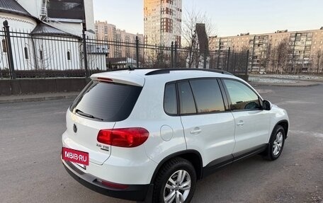 Volkswagen Tiguan I, 2016 год, 2 200 000 рублей, 6 фотография