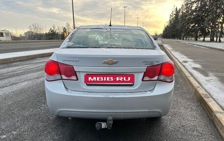 Chevrolet Cruze II, 2012 год, 735 000 рублей, 4 фотография