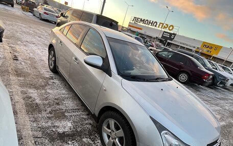 Chevrolet Cruze II, 2011 год, 670 000 рублей, 3 фотография