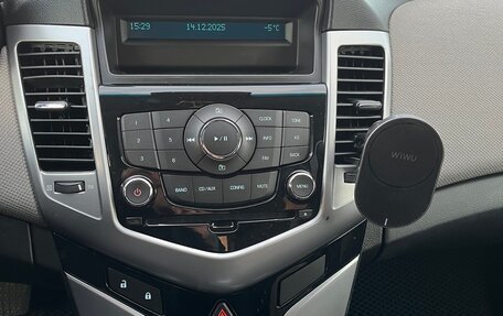 Chevrolet Cruze II, 2011 год, 670 000 рублей, 13 фотография