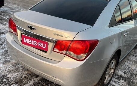 Chevrolet Cruze II, 2011 год, 670 000 рублей, 7 фотография