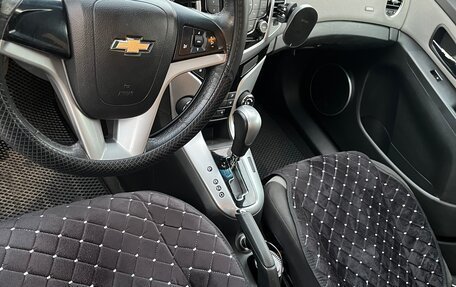 Chevrolet Cruze II, 2011 год, 670 000 рублей, 16 фотография