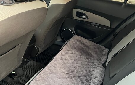 Chevrolet Cruze II, 2011 год, 670 000 рублей, 17 фотография