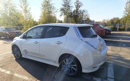 Nissan Leaf I, 2014 год, 850 000 рублей, 4 фотография