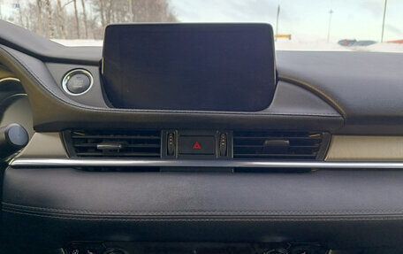 Mazda 6, 2018 год, 2 500 000 рублей, 18 фотография