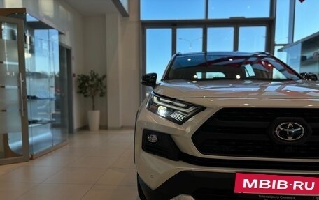 Toyota RAV4, 2025 год, 4 950 000 рублей, 7 фотография