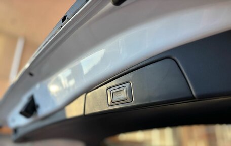 Toyota RAV4, 2025 год, 4 950 000 рублей, 9 фотография